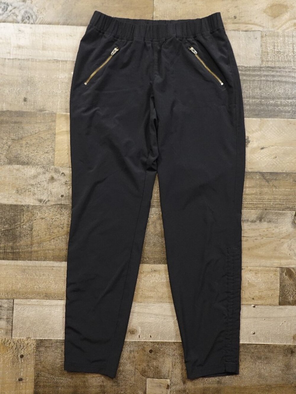 Athleta Aspire Ankle Pant Women’s Size 2 Black Ruched Travel Jogger Pants